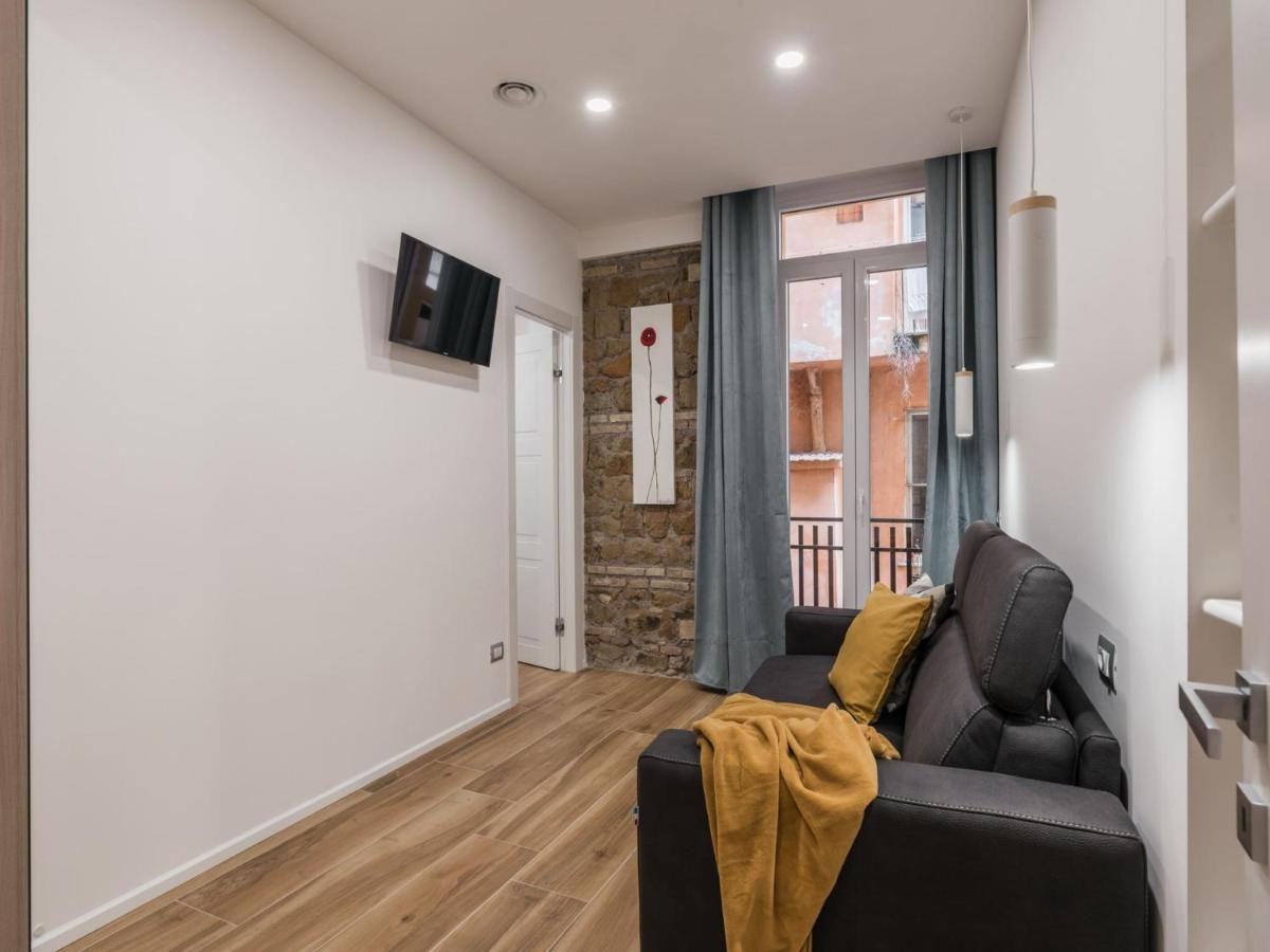 The Best Rent - Modern Three-Bedroom Apartment A Few Steps From The Colosseum Roma Exterior foto